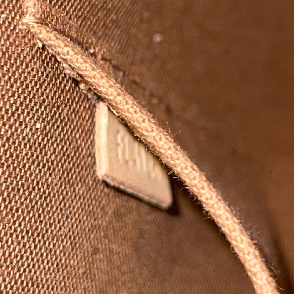 Louis Vuitton bag - Picture 9 of 9